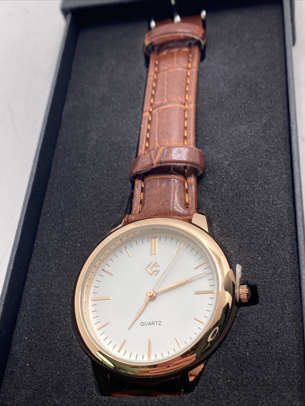 Womens Gold Tone Watch In Box Works New Battery